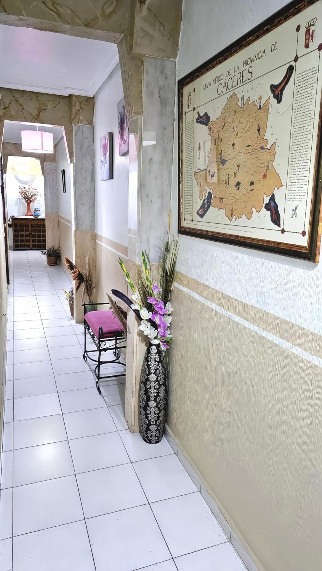 La Rosa Caceres